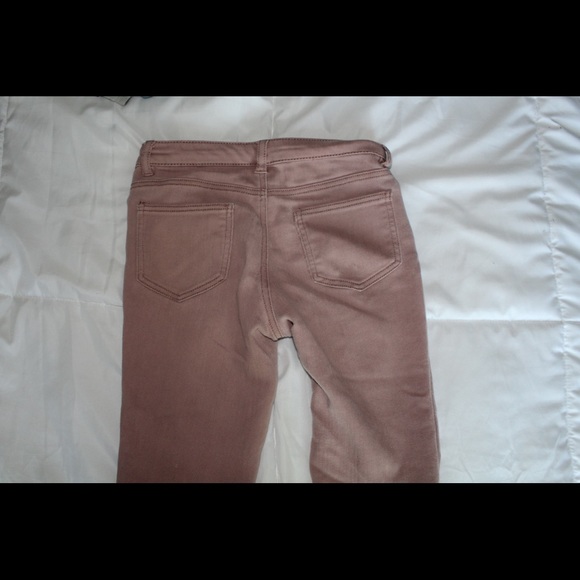 Knee ripped pink jeans - Picture 2 of 2